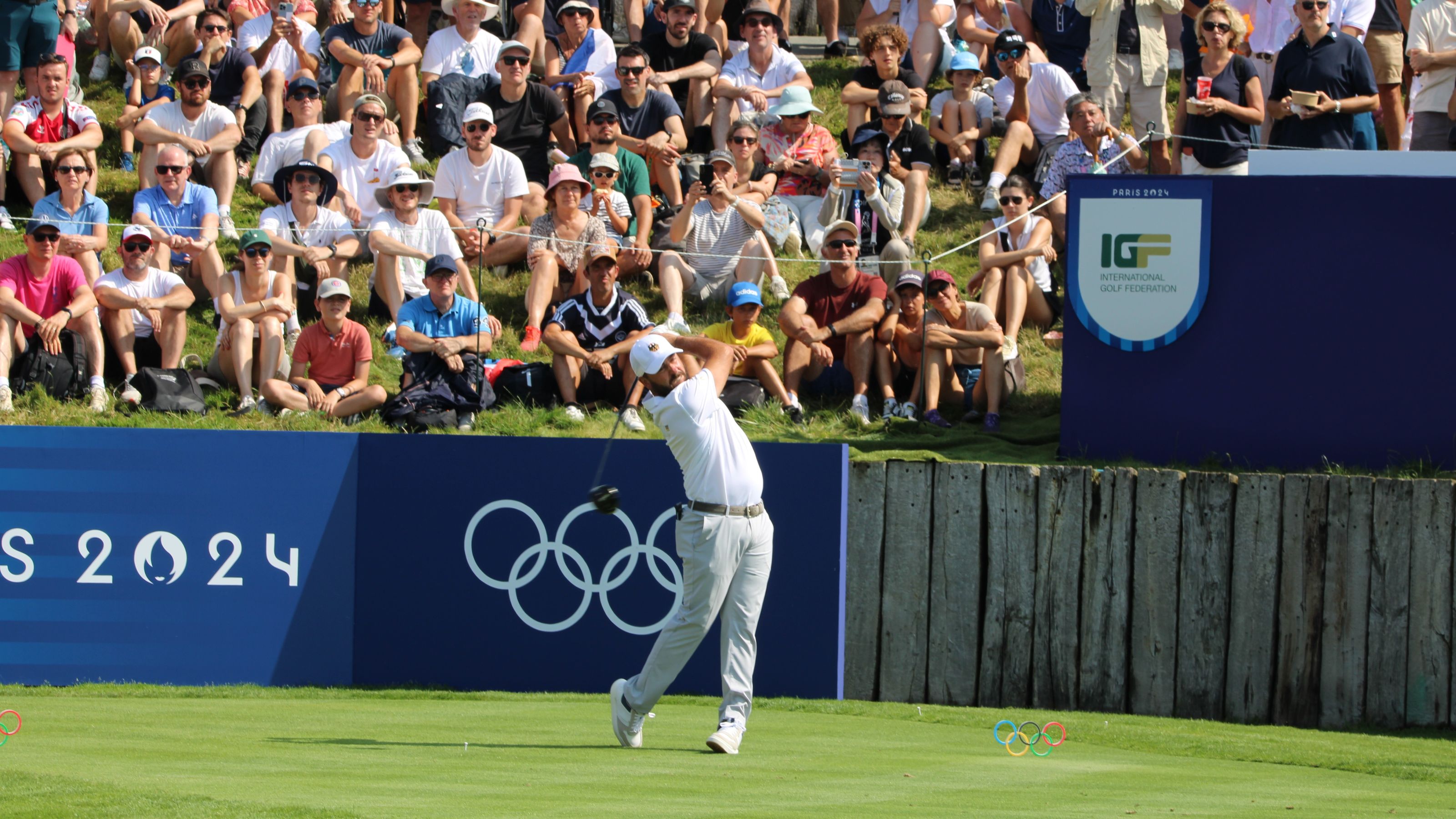 Stephan Jäger verlor an Tee eins jedoch gleich einen Ball. © DGV/Kirmaier