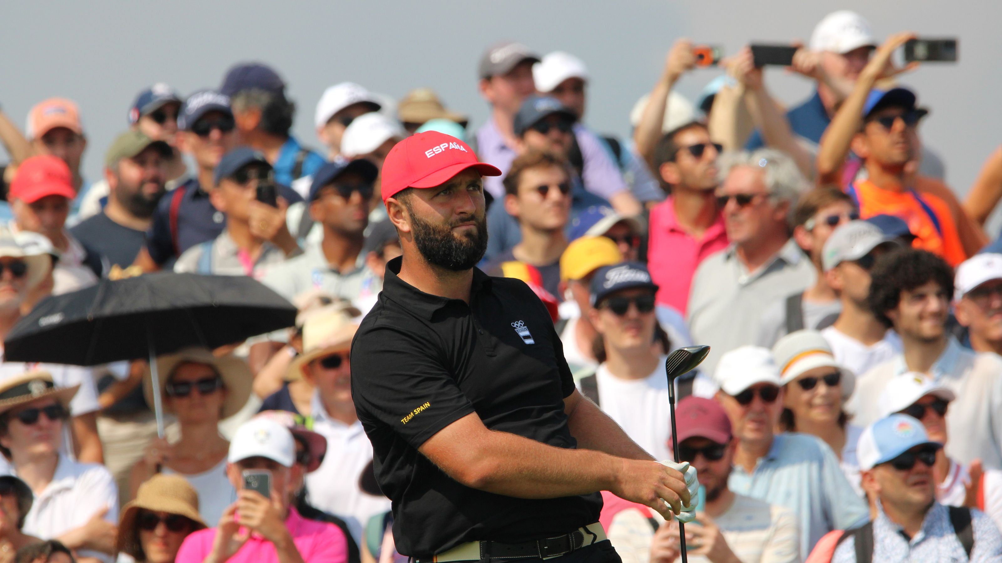 Jon Rahm, inzwischen auf der LIV Tour unterwegs, trägt ebenfalls einen dichten Vollbart. © DGV/Kirmaier