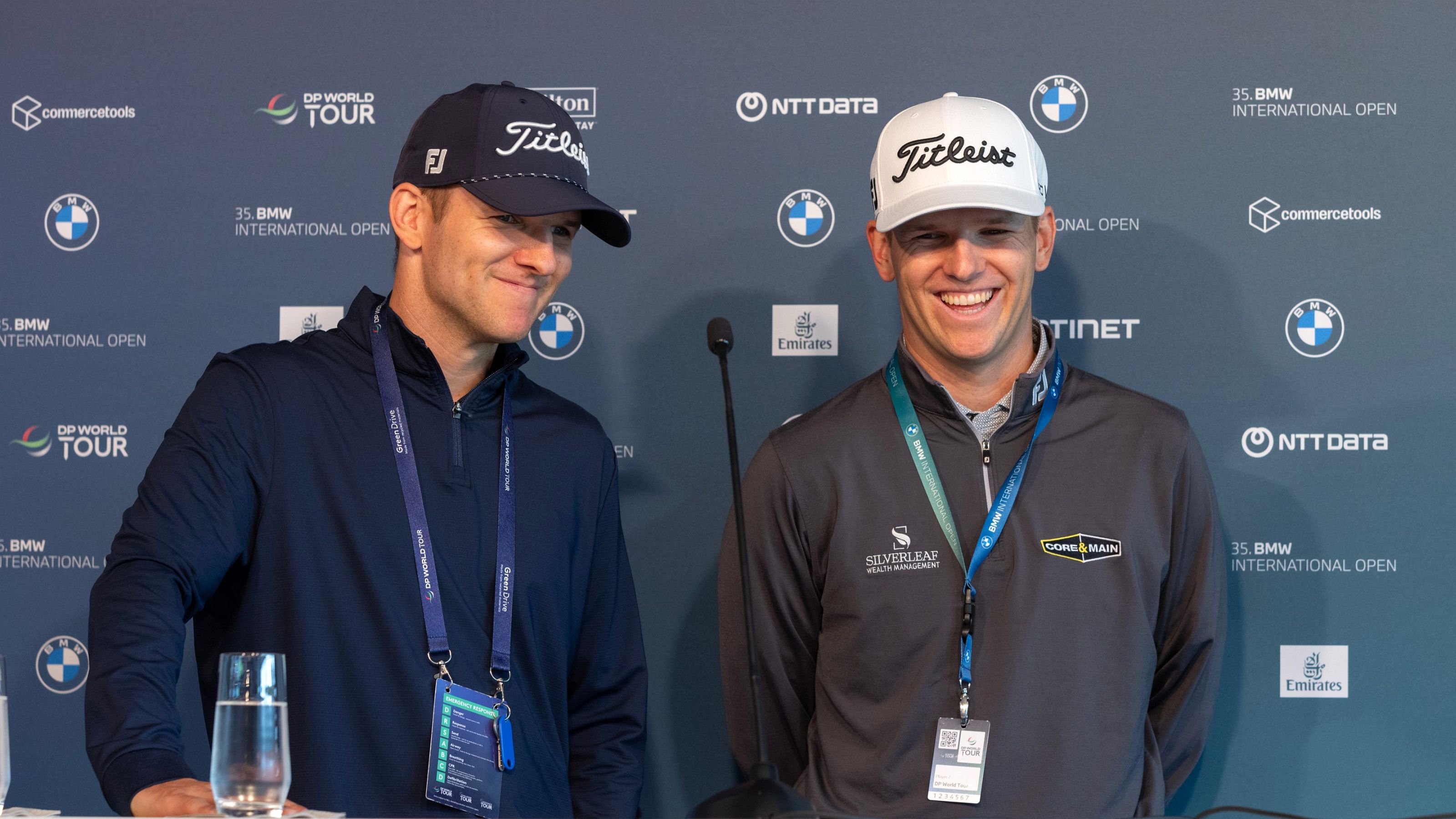 Familiensache: Yannik (l.) und Jeremy Paul sind bei der 35. BMW International Open in Eichenried einziges Zwillingspaar am Tee. 