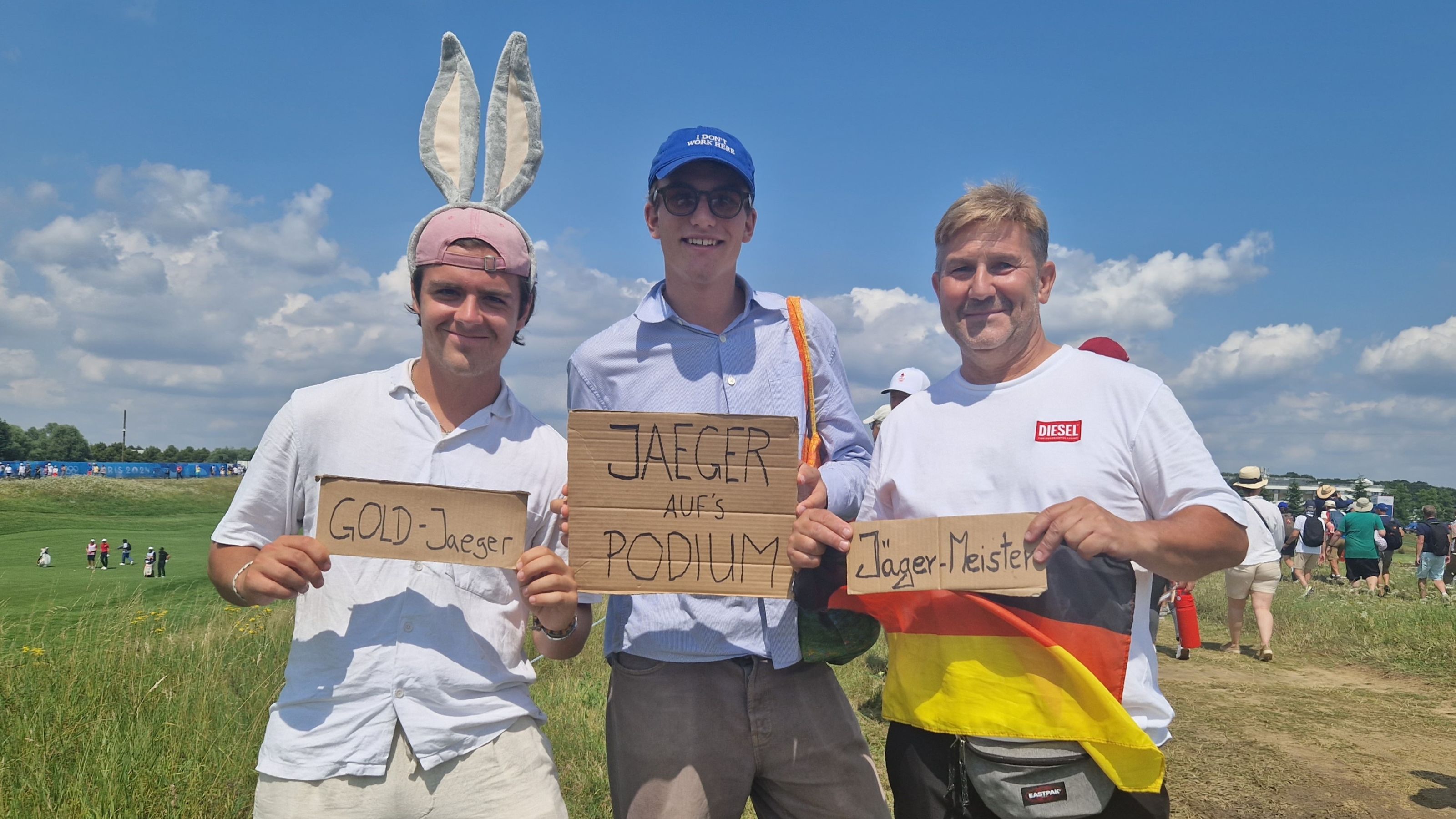 Die Jäger-Fans Mats, Christian und Jörg © DGV/Kirmaier