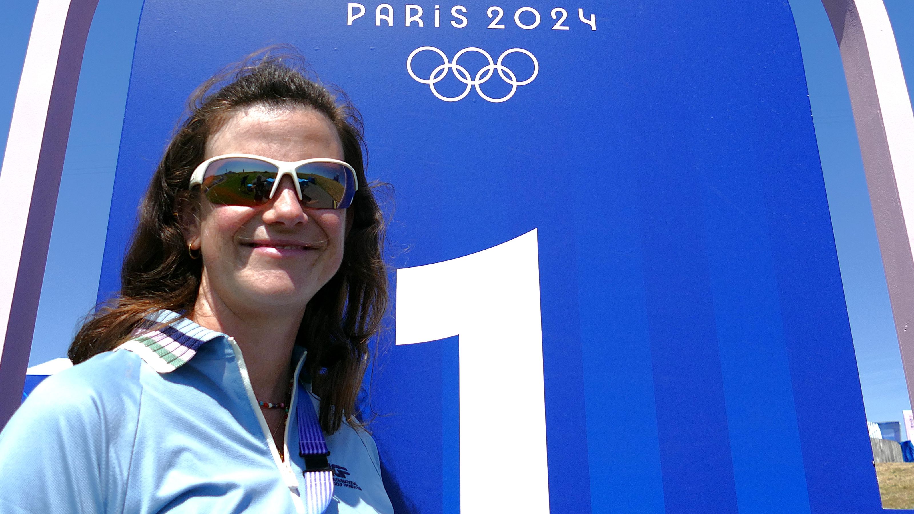 Christiane Stenger ist an allen vier Turniertagen des olympischen Damenturniers als Regelhüterin auf Le Golf National unterwegs.