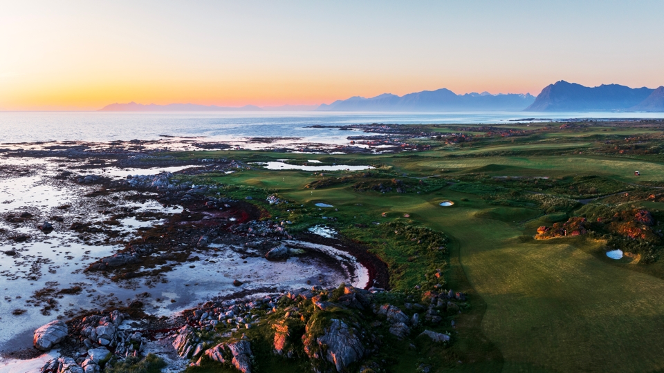 Lofoten Links