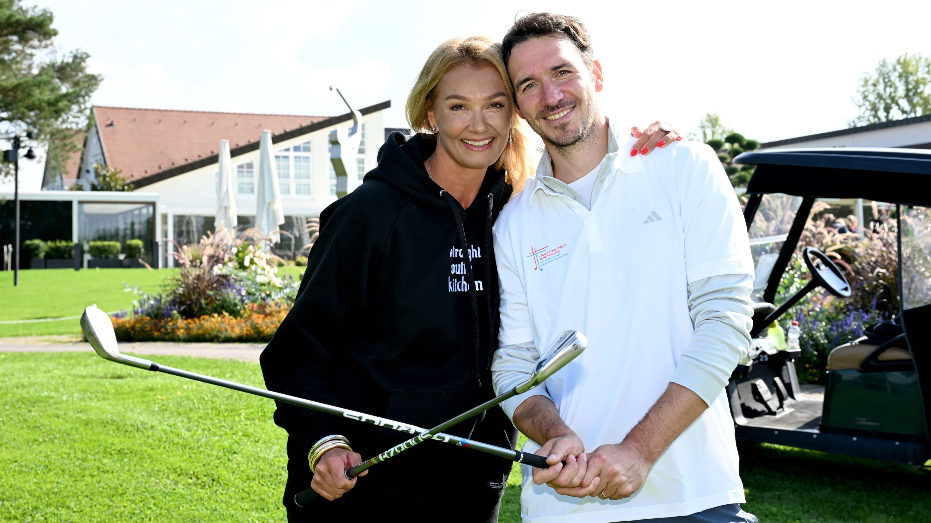 Franziska van Almsick und Felix Neureuther freuen sich über eine gelungene Premiere ihres Charity-Invitationals im GC St. Leon-Rot. © Wolfgang Breiteneicher-ABR-Pictures