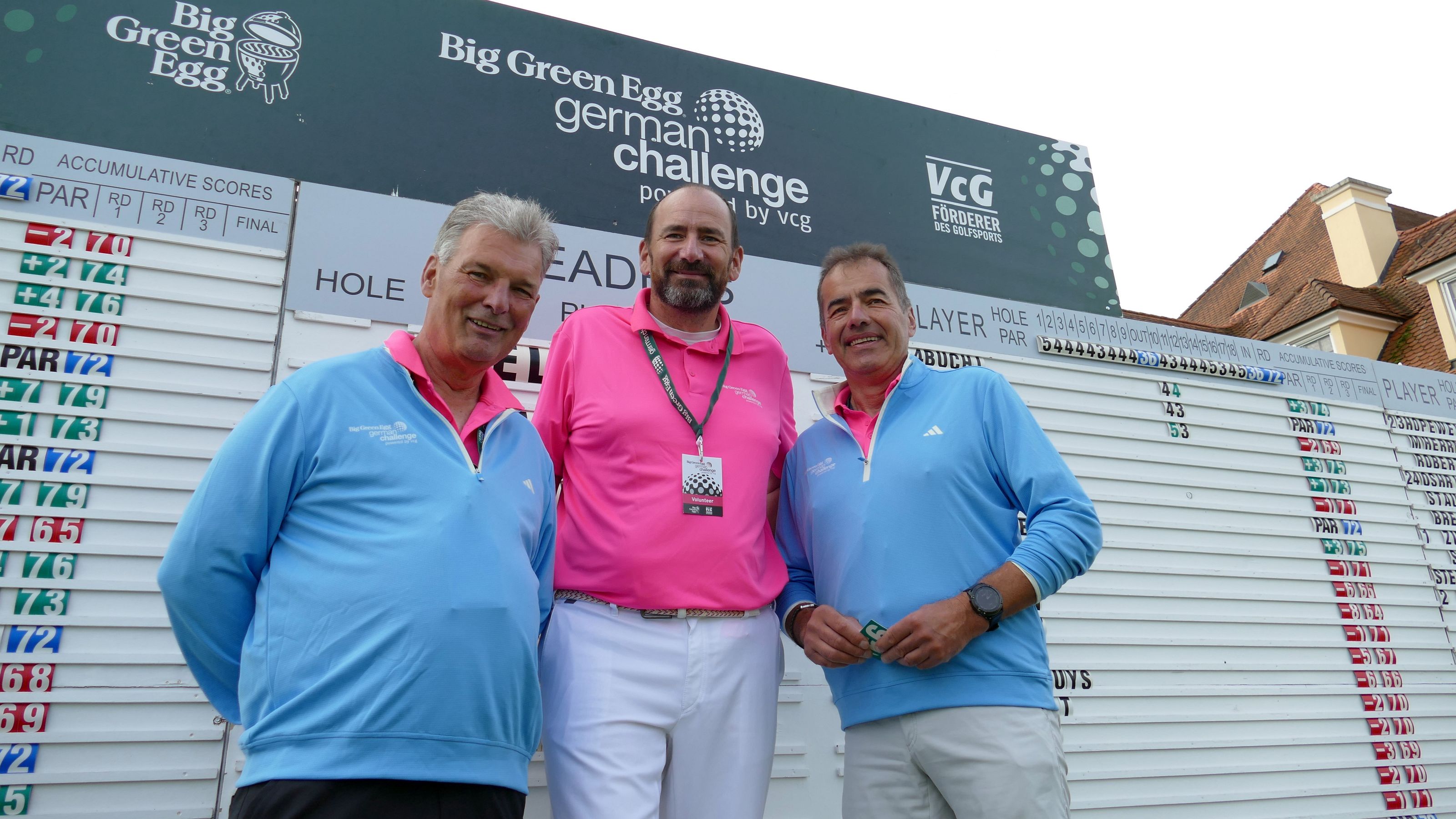 Die Männer am Scoreboard (v.l.): Karlo Schwärzel, Andreas Deißer und Günter Eitel. © DGV/Kirmaier