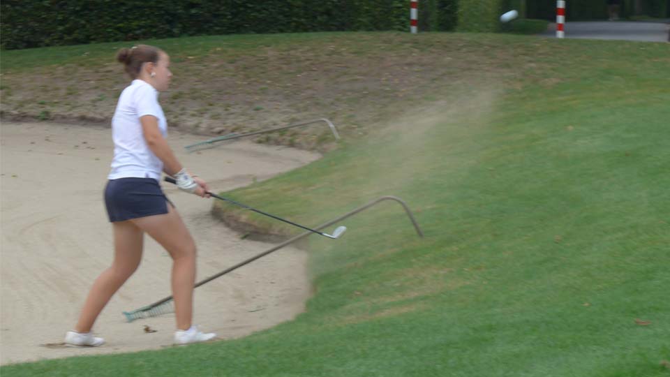 Der Bunker am letzten Loch des GC Brückhausen zog so manchen Ball an. (Foto: DGV/Kretzschmar)