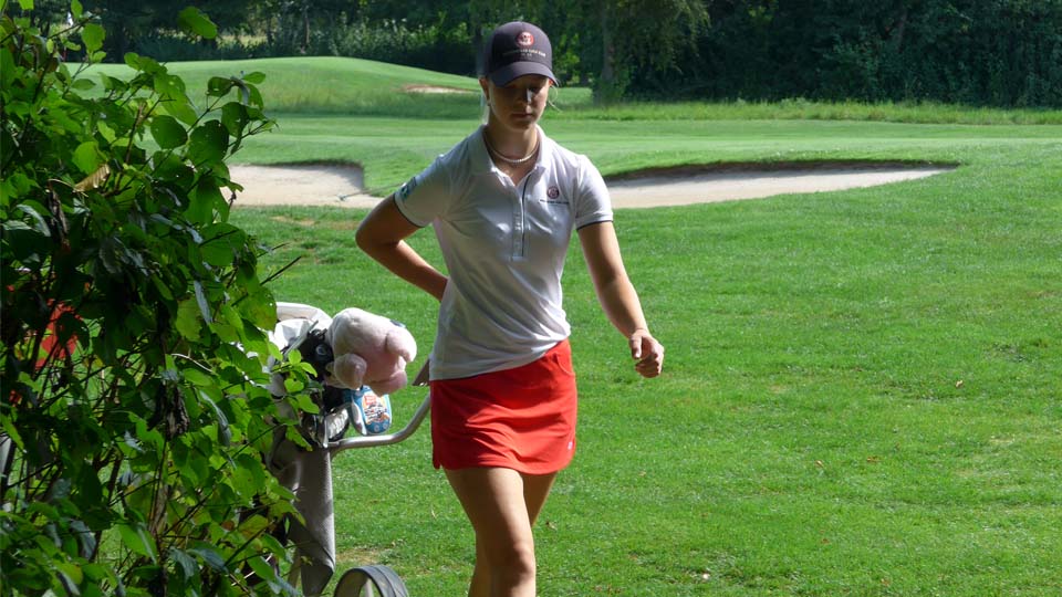 Cecilie Volckens vom Münchener GC hat einen Platz in den Top Ten im Blick. (Foto: DGV/Kretzschmar)