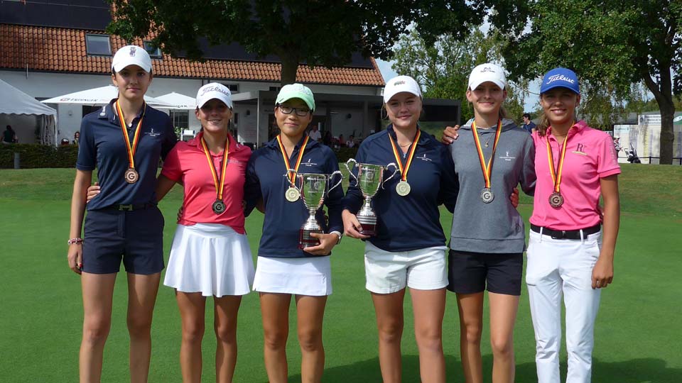 Egal ob mit allen Medailengewinnerinnen im GC Brückhausen... (Foto: DGV/Kretzschmar)