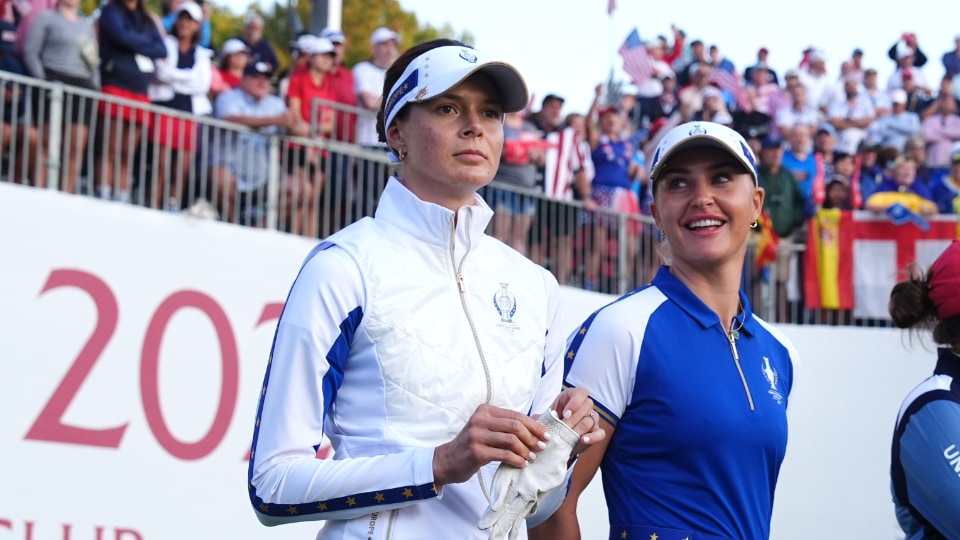 Punkt für Europa durch Esther Henseleit und Charley Hull