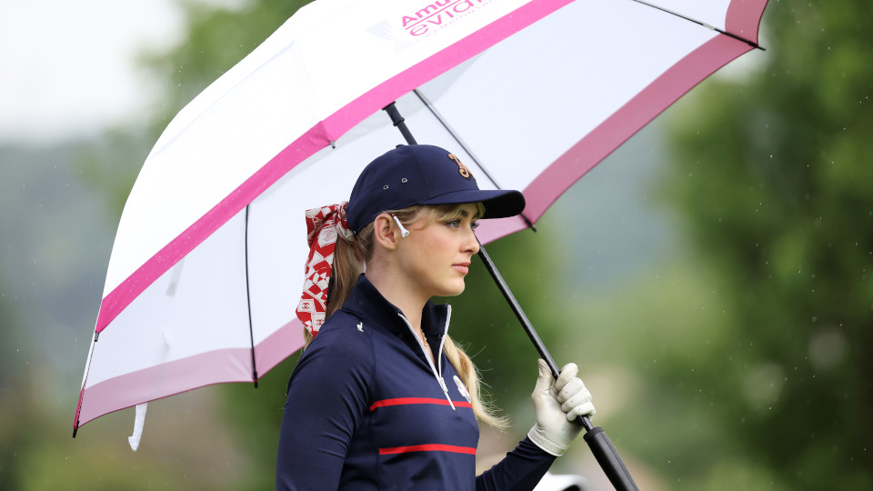 Leidenschaftliche Golferin und regelmäßig bei Promi-Events zu Gast: Schauspielerin Kathryn Newton.