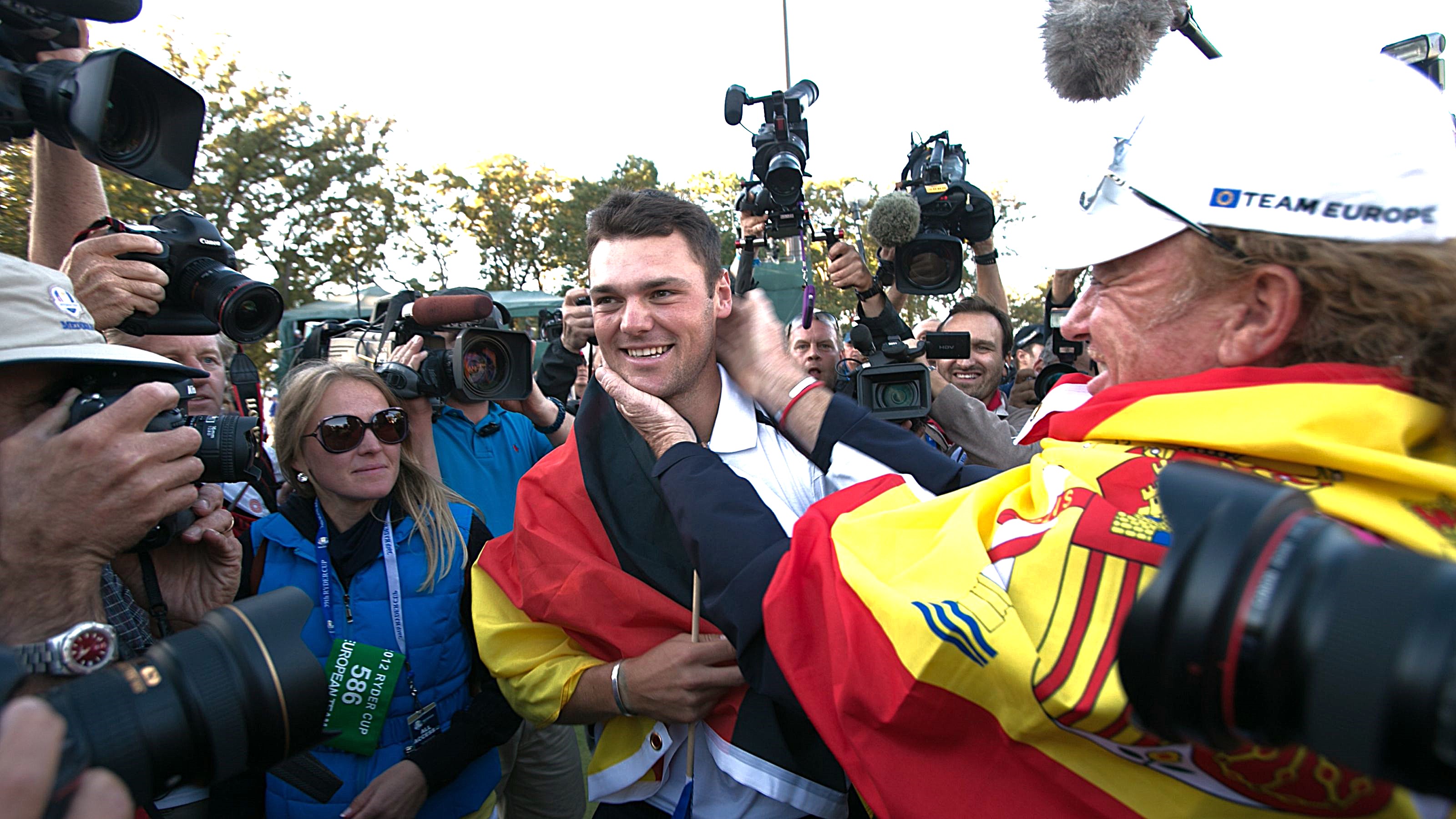 Er machte das Miracle of Medinah mit seinem entscheidenden Putt möglich: Martin Kaymer holte mit Team Europa beim Ryder Cup 2012 einen 6:10-Rückstand auf und trug sich in die Geschichtsbücher ein. © Darren Carroll/Getty Images